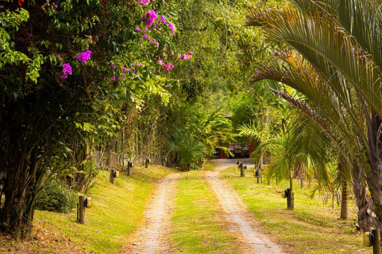 Pousada Vale Dos Jacus Guararema Exterior foto
